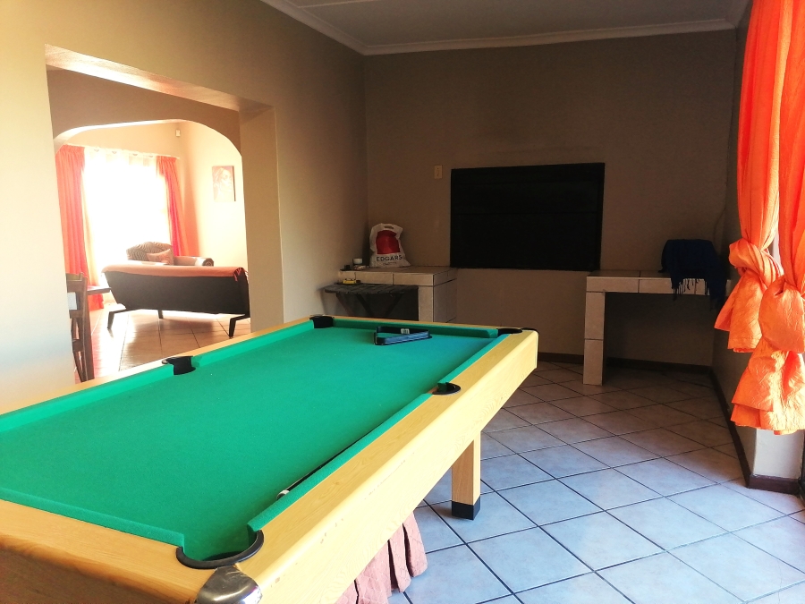 3 Bedroom Property for Sale in Wavecrest Eastern Cape